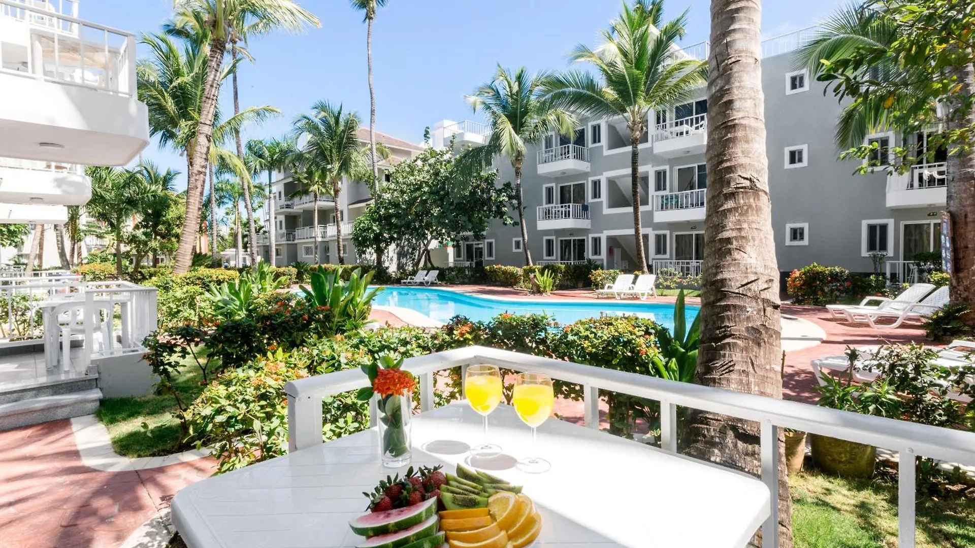 Hotel Tropicana Suites Deluxe Playa Los Corales Punta Cana