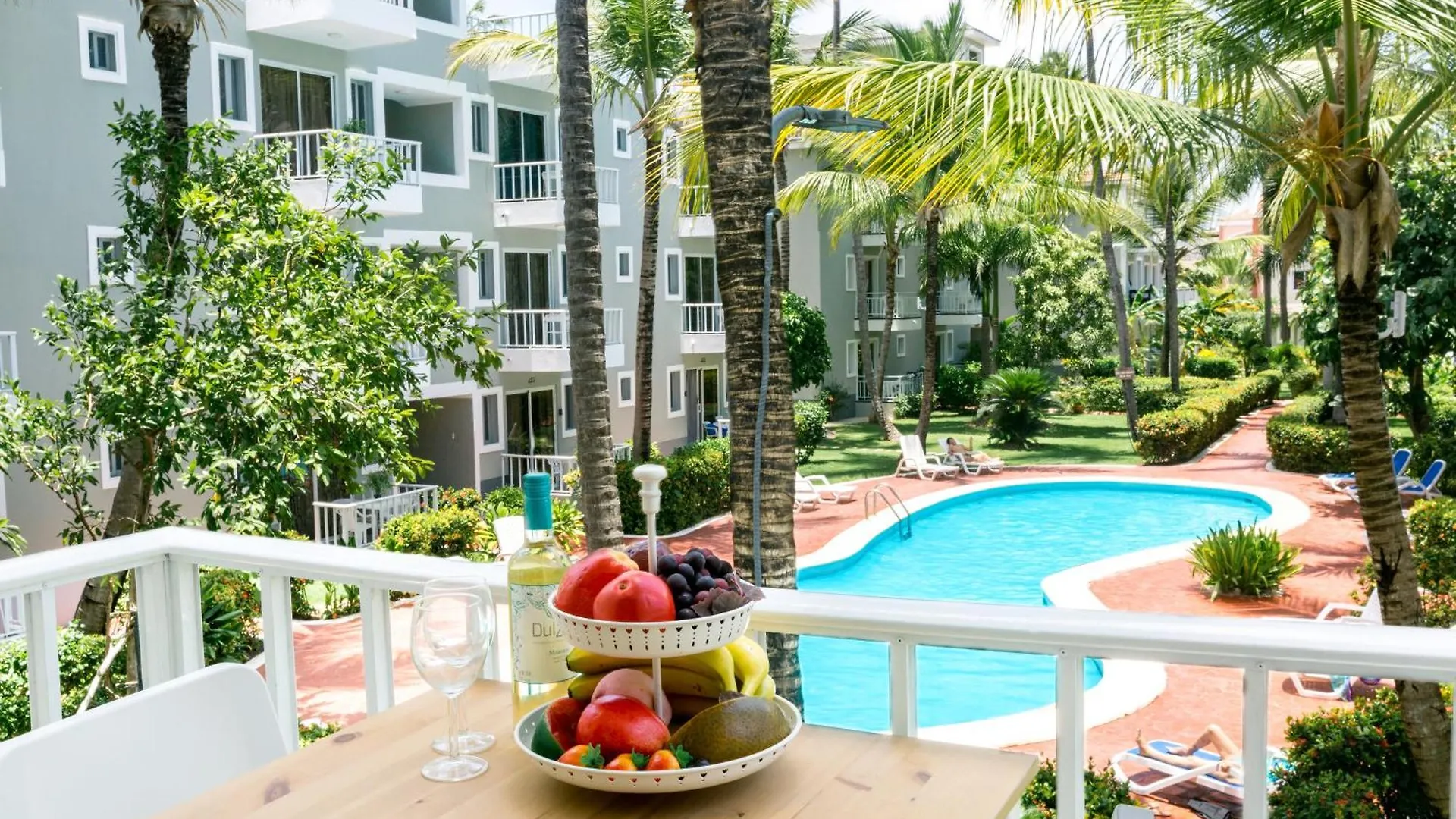 Tropicana Suites Deluxe Playa Los Corales Punta Cana