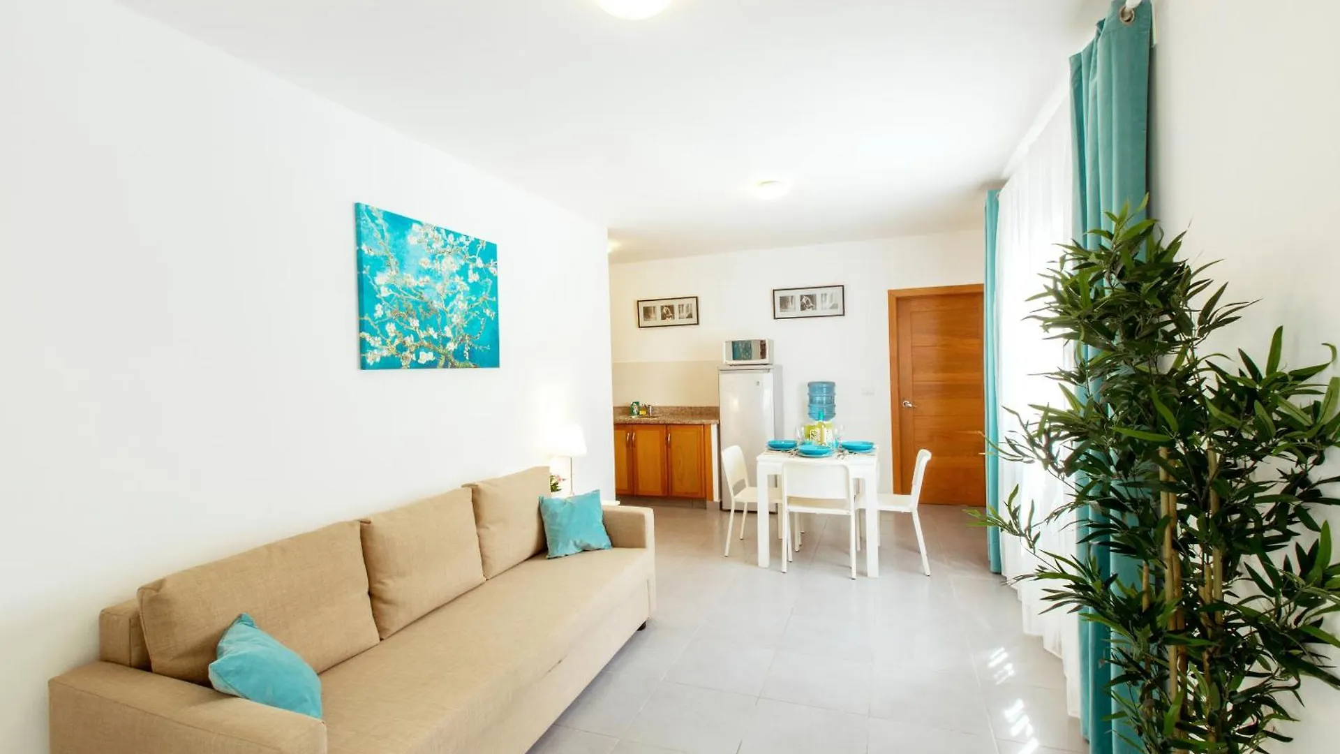 Tropicana Suites Deluxe Playa Los Corales Punta Cana